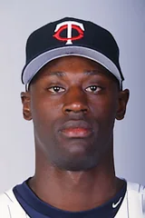LaTroy Hawkins 教練照片