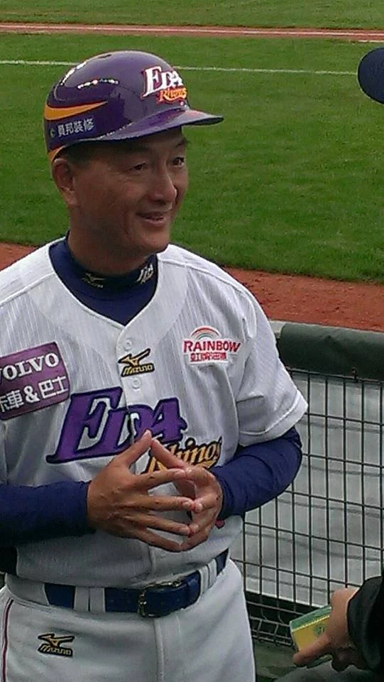 Huang Chiung-Lung（黃煚隆），味全龍，球員