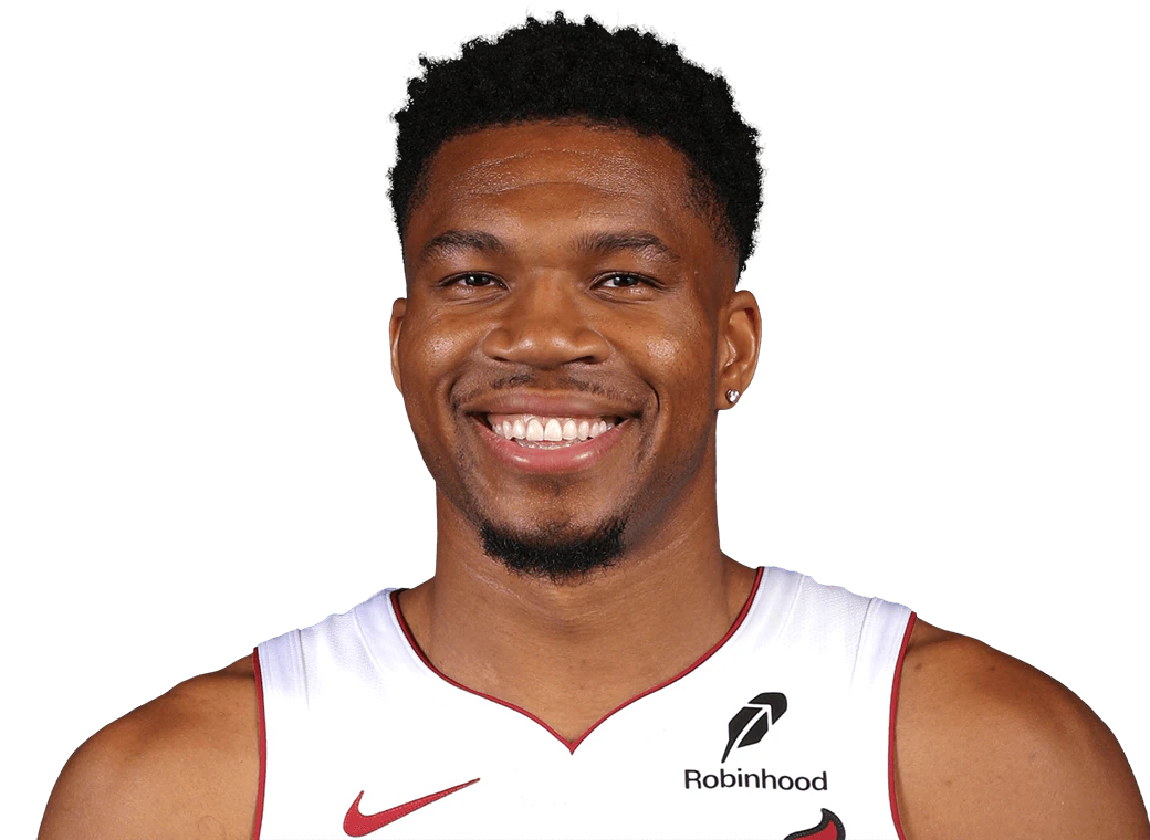 Giannis Antetokounmpo 球員照片