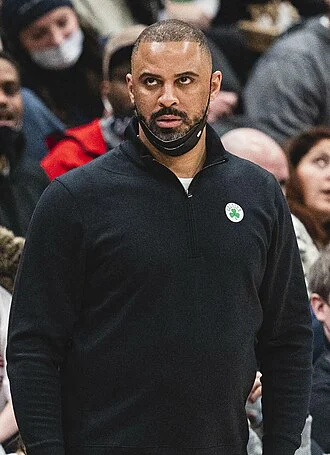 Ime Udoka 教練照片