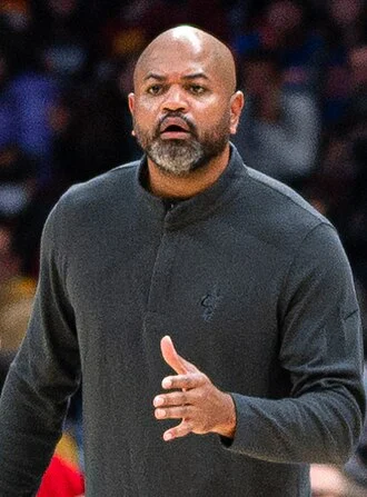 J.B. Bickerstaff 教練照片
