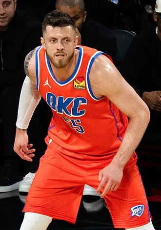 Isaiah Hartenstein 球員照片