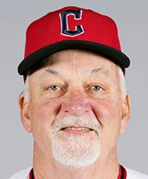 Carl Willis（音譯：卡爾爾·威利斯），守護者，Pitching Coach