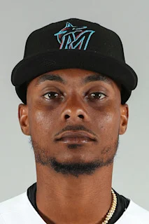 Esteury Ruiz（艾斯圖瑞・魯易茲），馬林魚，RF