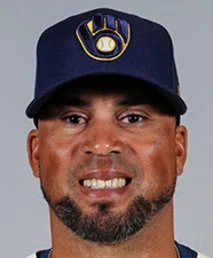 Juan Sandoval（音譯：胡安·薩恩多瓦爾），釀酒人，Assistant Pitching Coach