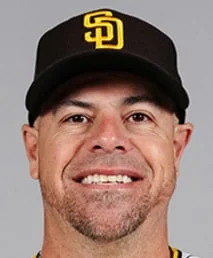 Raul Padron（音譯：拉爾·帕德羅恩），教士，Hitting Instructor