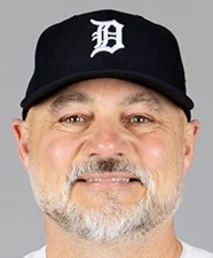 Robin Lund（音譯：羅比恩·盧恩德），老虎，Assistant Pitching Coach