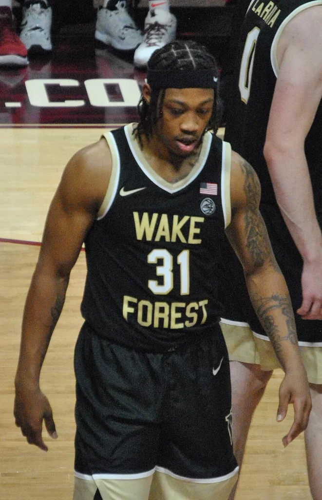 Alondes Williams（音譯：阿洛恩德斯·威廉斯），巫師，G