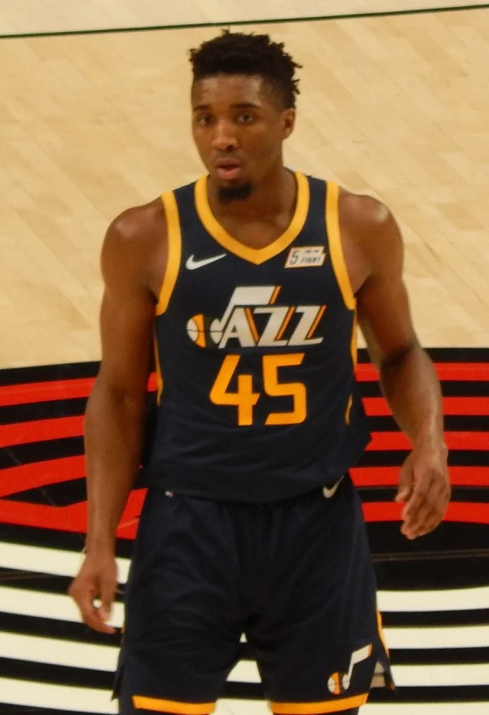 Donovan Mitchell（多諾萬·米契爾），騎士，G