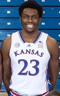 Ernest Udeh, Jr.，騎士，C