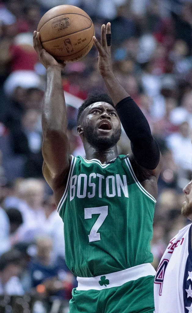 Jaylen Brown（贾伦·布朗），76人，G-F