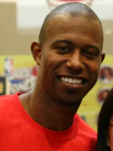 T.J. Ford 官方照片