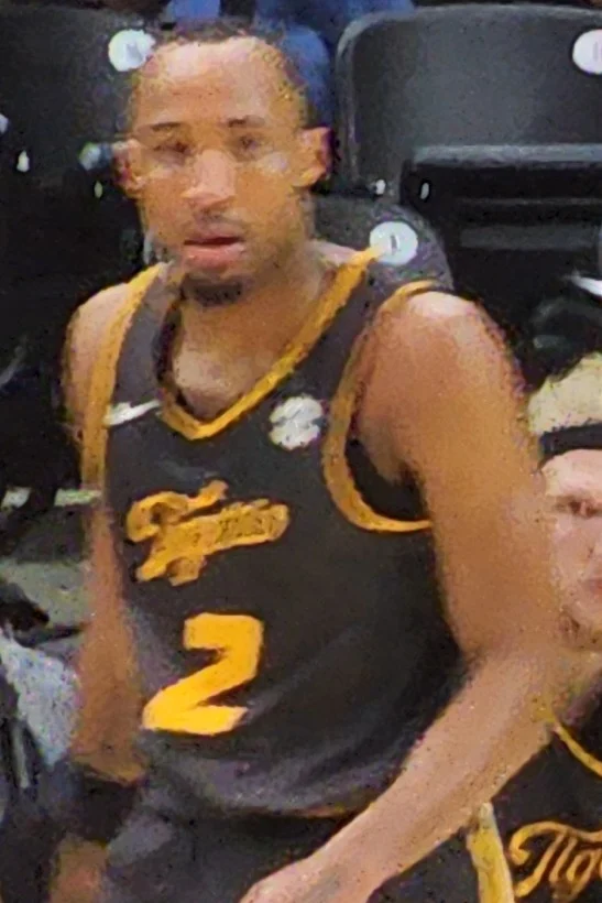 Tamar Bates（音譯：塔馬·巴特斯），爵士，G