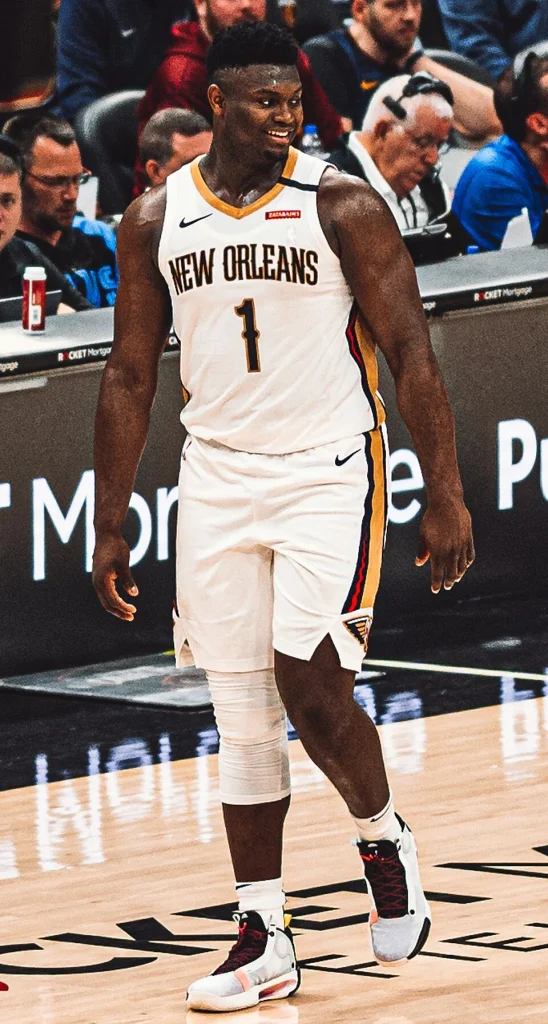 Zion Williamson（錫安·威廉森），鵜鶘，F